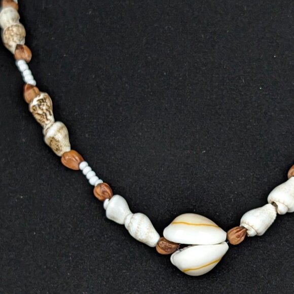 V. Wood & Shell Beaded Choker Necklace - Picture 2 of 5